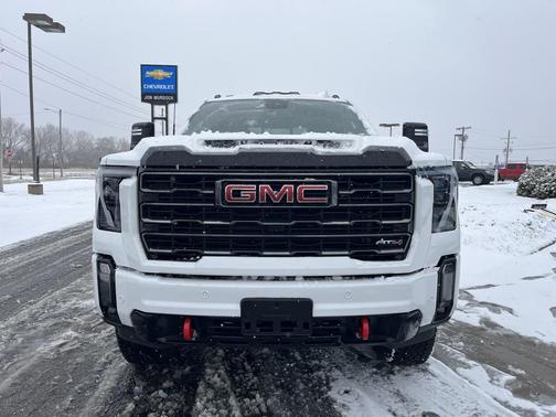 2024 GMC Sierra 2500 AT4
