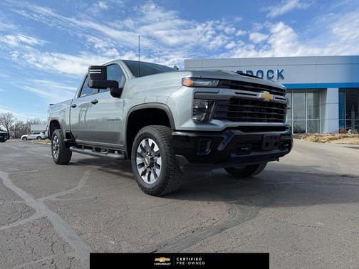 2024 Chevrolet Silverado 2500 Custom