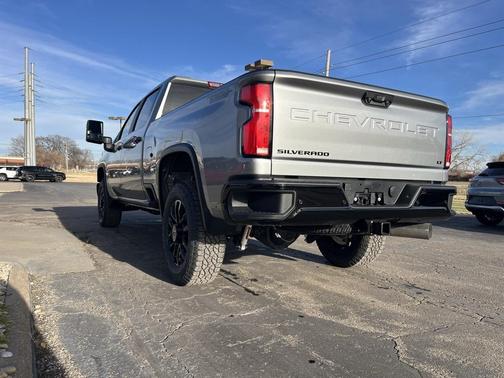 2026 Chevrolet Silverado 3500 LT