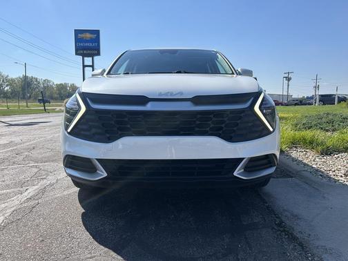 2024 Kia Sportage LX