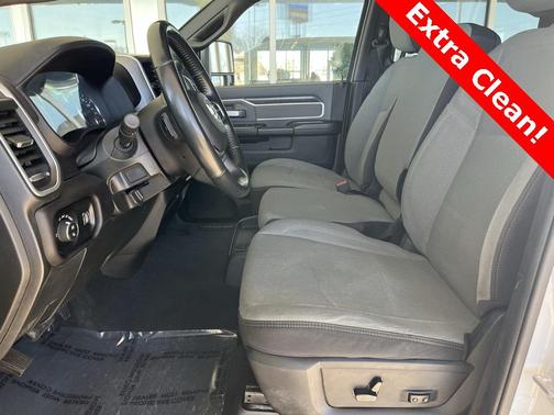 2023 RAM 3500 Big Horn Crew Cab 4x4 6'4' Box