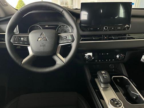 2026 Mitsubishi Outlander Trail Edition 2.5 S-AWC