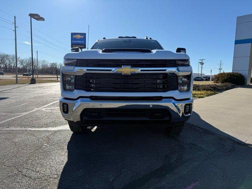 2026 Chevrolet Silverado 3500 LT