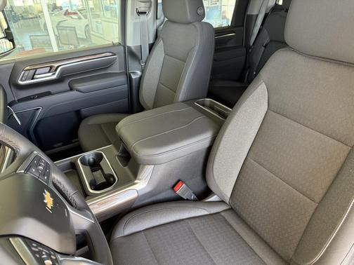 2026 Chevrolet Silverado 3500 LT