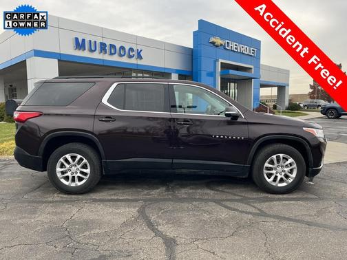 2021 Chevrolet Traverse LT Leather