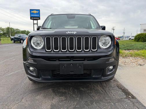 Black 2018 Jeep Renegade Latitude