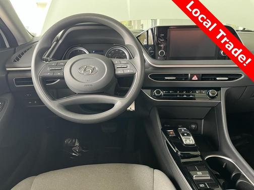 2022 Hyundai SONATA SE