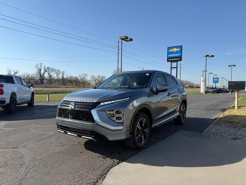 Mercury Gray Metallic 2026 Mitsubishi Eclipse Cross SEL