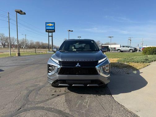 Mercury Gray Metallic 2026 Mitsubishi Eclipse Cross SEL