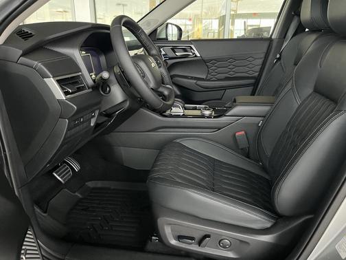 2026 Mitsubishi Outlander SEL 2.5 S-AWC