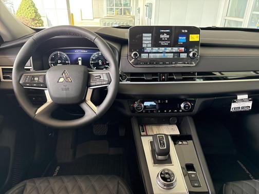 2025 Mitsubishi Outlander PHEV SEL