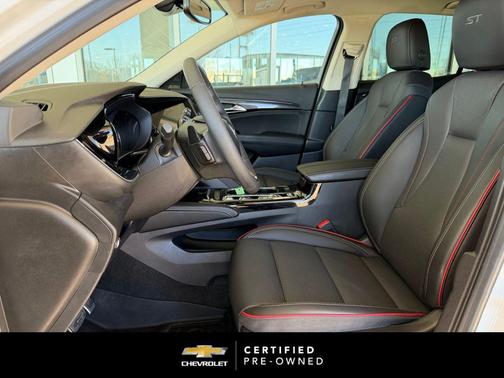 2023 Buick Envision Essence FWD