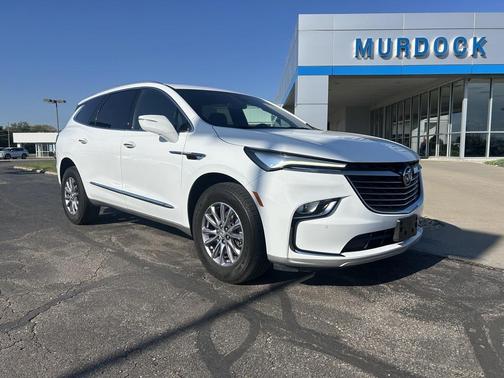 2023 Buick Enclave Essence FWD