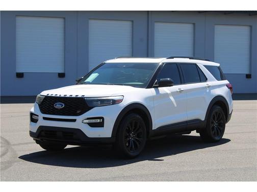 Star White Metallic Tri-Coat 2020 Ford Explorer ST