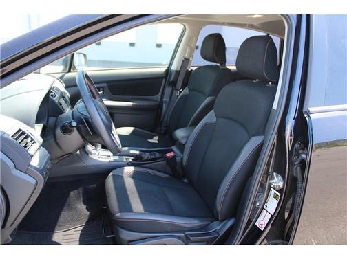 Crystal Black Silica 2017 Subaru Crosstrek 2.0i Premium