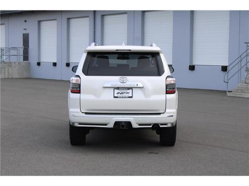 Blizzard Pearl 2016 Toyota 4Runner Limited