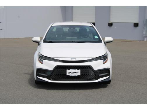 White 2020 Toyota Corolla SE