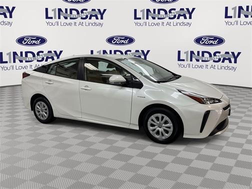 2019 Toyota Prius L