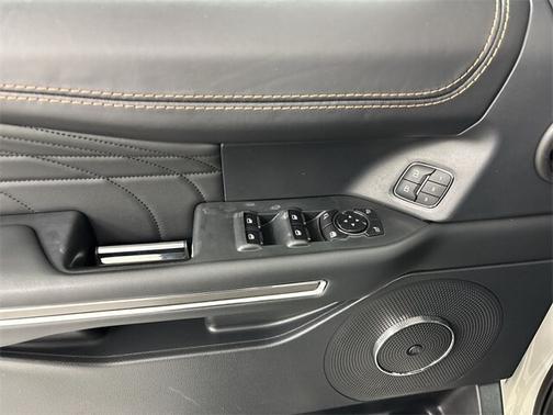 2022 Ford Expedition PLATINUM