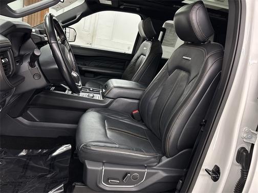 2022 Ford Expedition PLATINUM