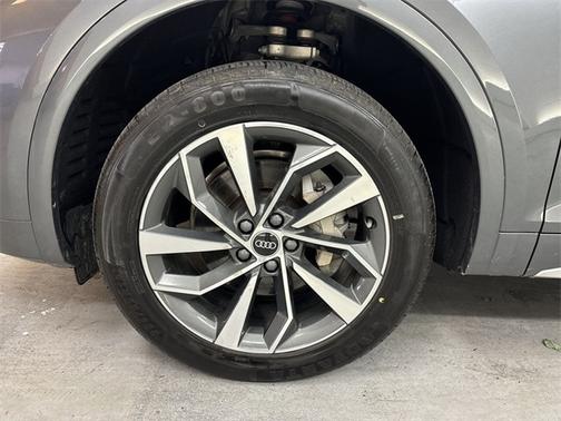 2023 Audi Q5 45 S LINE QUATTRO PREMIUM