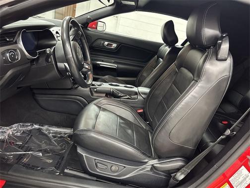 2021 Ford Mustang ECOBOOST PREMIUM