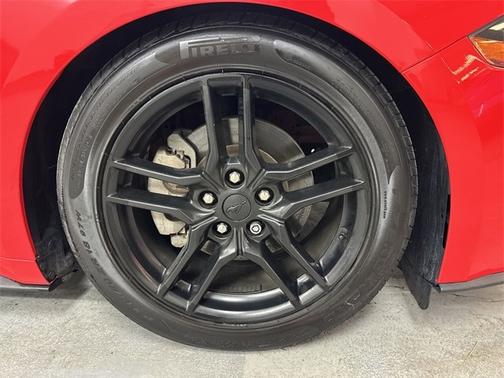 2021 Ford Mustang ECOBOOST PREMIUM