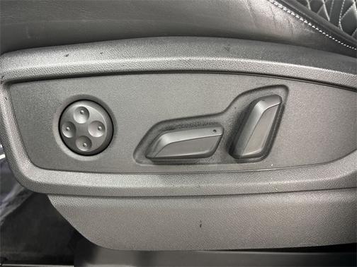 2022 Audi SQ5 3.0T QUATTRO PREMIUM