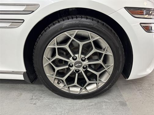 2023 Genesis G80 2.5T