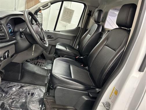 2022 Ford Transit-250 BASE