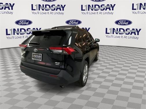 2023 Toyota RAV4 XLE PREMIUM