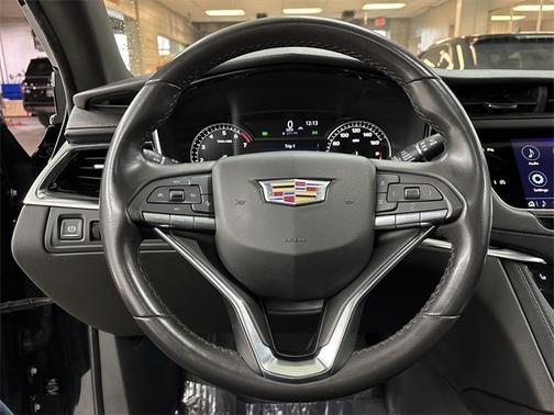 2024 Cadillac XT6 LUXURY