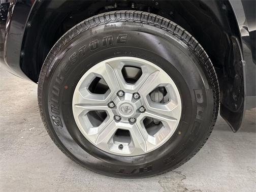 2024 Toyota 4Runner SR5 PREMIUM