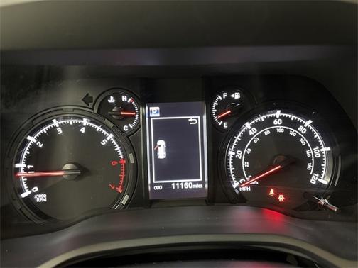 2024 Toyota 4Runner SR5 PREMIUM