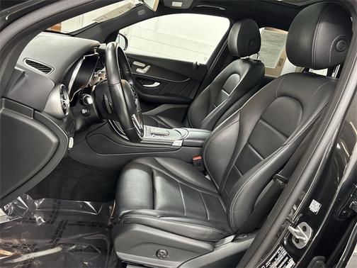 2022 Mercedes-Benz GLC 300 BASE 4MATIC