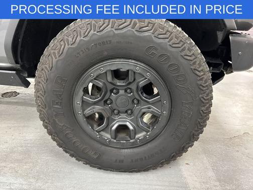 CARBONIZED GRAY METALLIC 2023 Ford Bronco OUTER BANKS