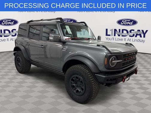 CARBONIZED GRAY METALLIC 2023 Ford Bronco OUTER BANKS