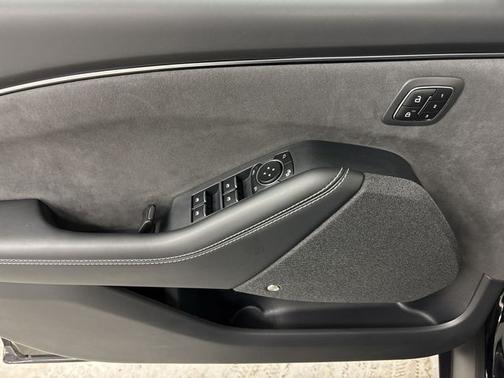 SHADOW BLACK 2025 Ford Mustang Mach-E GT