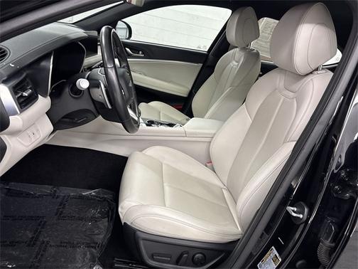 2024 Genesis G70 2.5T