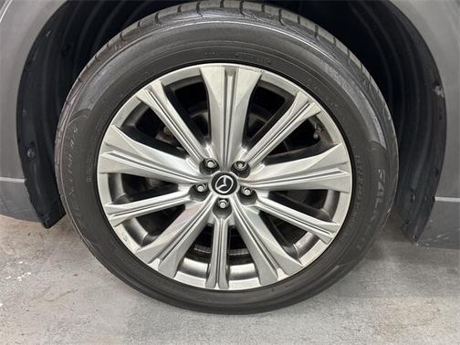 2022 Mazda CX-9 SIGNATURE