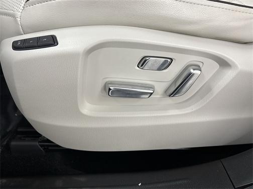 2022 Mazda CX-9 SIGNATURE