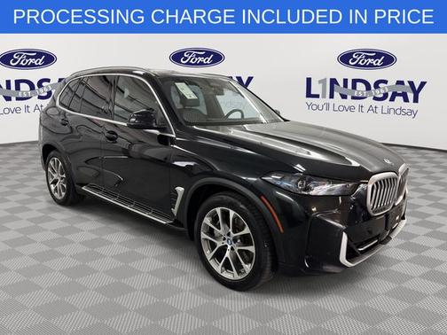 Black Sapphire Metallic 2025 BMW X5 PHEV XDRIVE50E