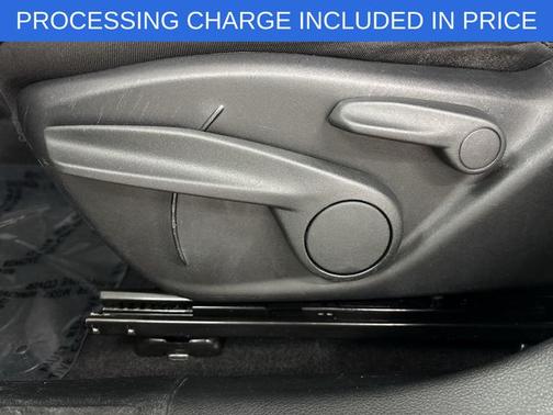 Silver Zynith 2024 Jeep Compass LATITUDE