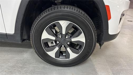 2024 Jeep Grand Cherokee BASE