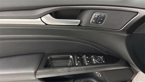 2017 Ford Fusion Energi TITANIUM
