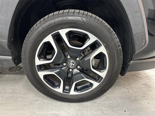 2021 Toyota RAV4 ADVENTURE