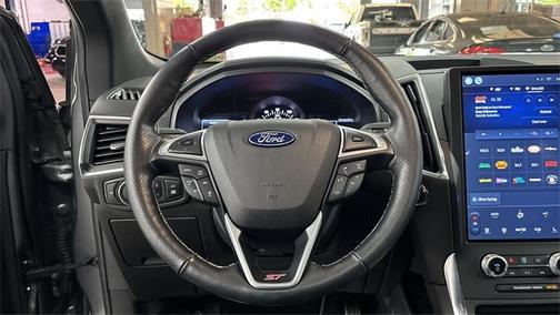 2022 Ford Edge ST