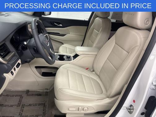 White Frost Tri-Coat 2023 GMC Acadia DENALI
