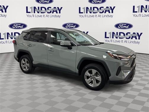 2023 Toyota RAV4 XLE