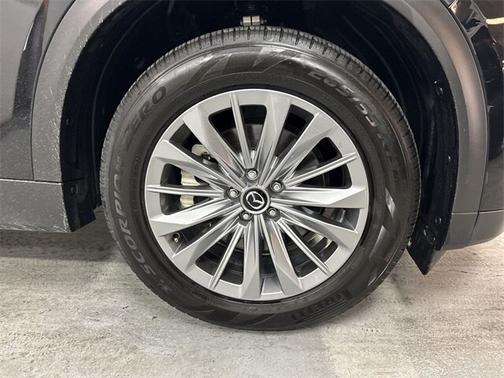 2025 Mazda CX-90 SE